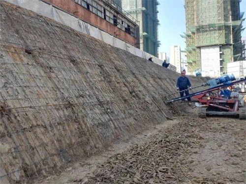 巴彦建筑边坡支护